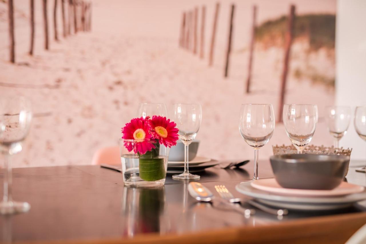 Beachhouse Anna, 1 Minute Walk To The Beach And Centre Of Katwijk, Free Private Parking Next To The House ! Katwijk aan Zee Екстериор снимка